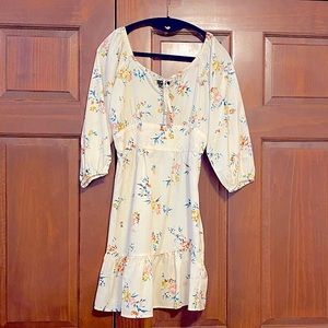💖 NWOT Yellow Floral Sundress💖